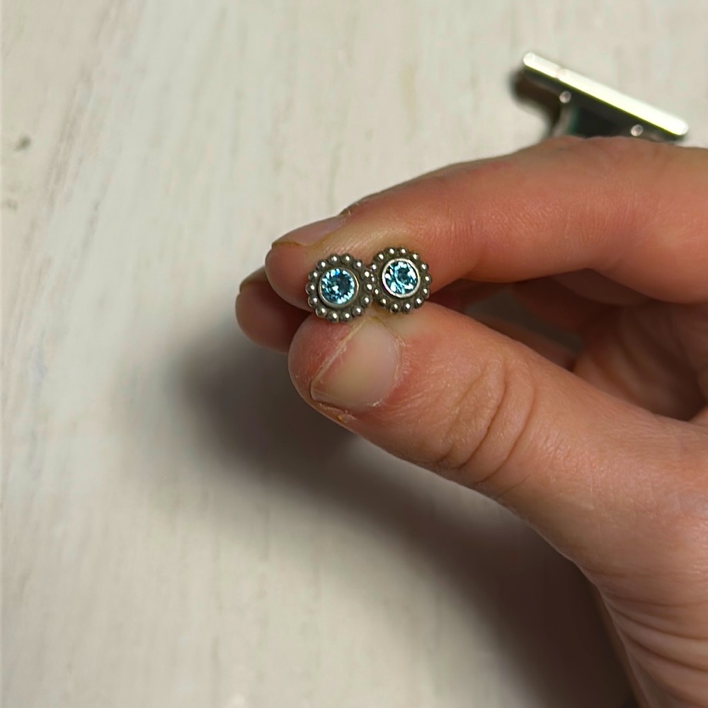 Brighton earring studs beautiful crystal blue color